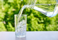 BẠN CẦN BỔ SUNG NƯỚC VÀ CÁC VI CHẤT SAU KHI TIÊM VACCINE COVID 19