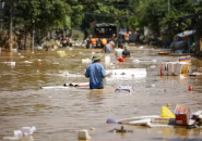 Sau Ngập Lụt, Cảnh Báo Các Bệnh Truyền Nhiễm Dễ Mắc Phải Và Cách Phòng Tránh Hiệu Quả